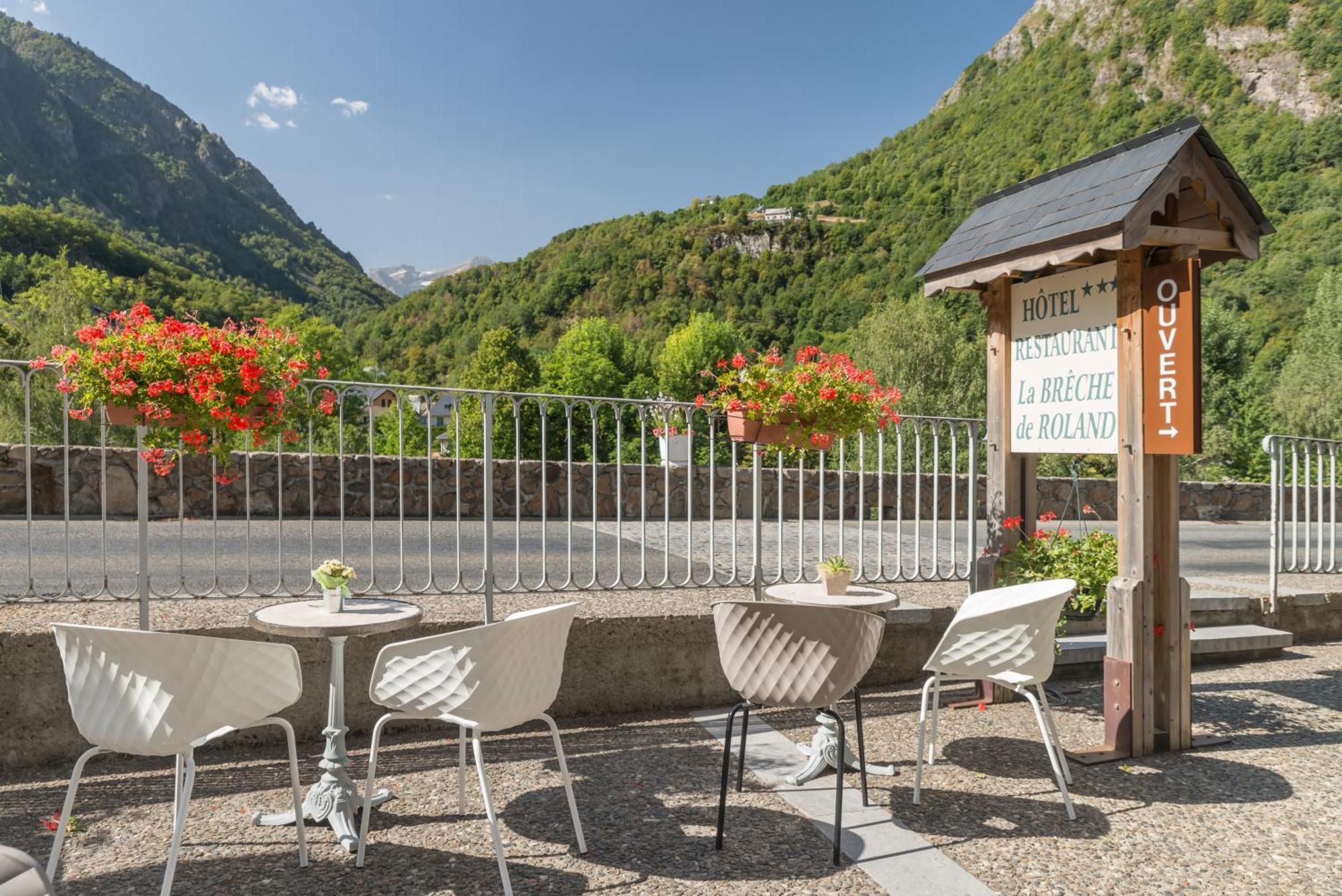 Logis Hotel La Breche De Roland Gèdre Exterior foto