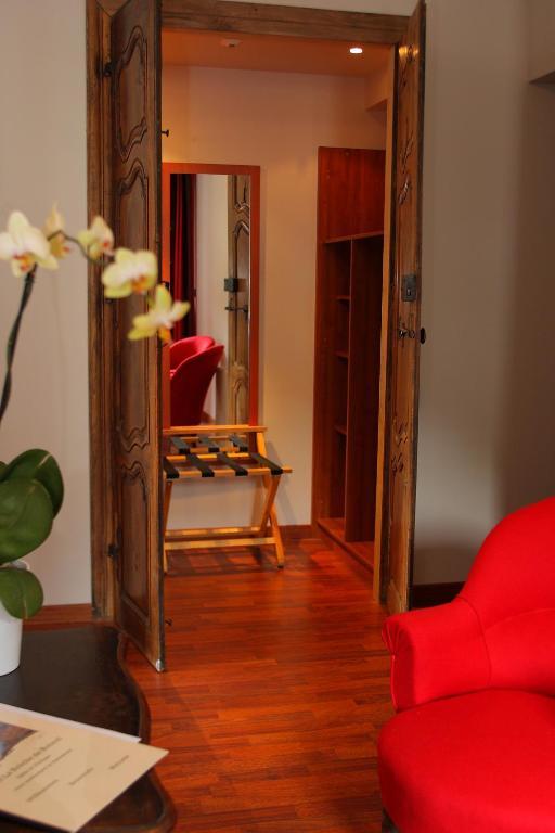 Logis Hotel La Breche De Roland Gèdre Zimmer foto